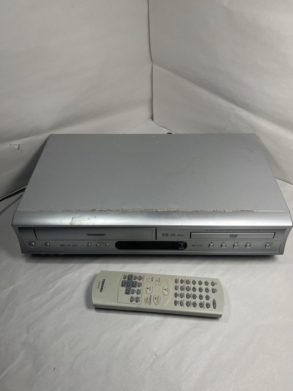Toshiba SD-KV550SU DVD/VHS VCR Combo Player Recorder w/ Remote Tested -Works